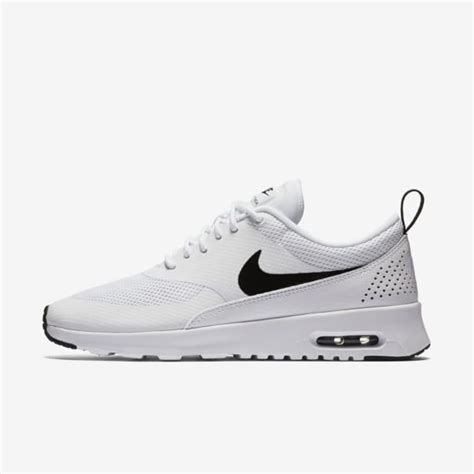 Womens Air Max Thea Shoes (2) .